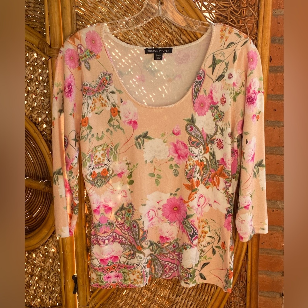 Boston Proper Beautiful Floral Long Sleeve Top Pink and Cream Size Medium